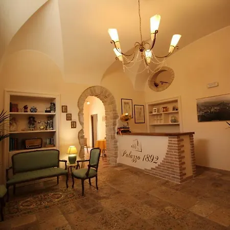 Palazzo 1892 * Castelvetere in Val Fortore